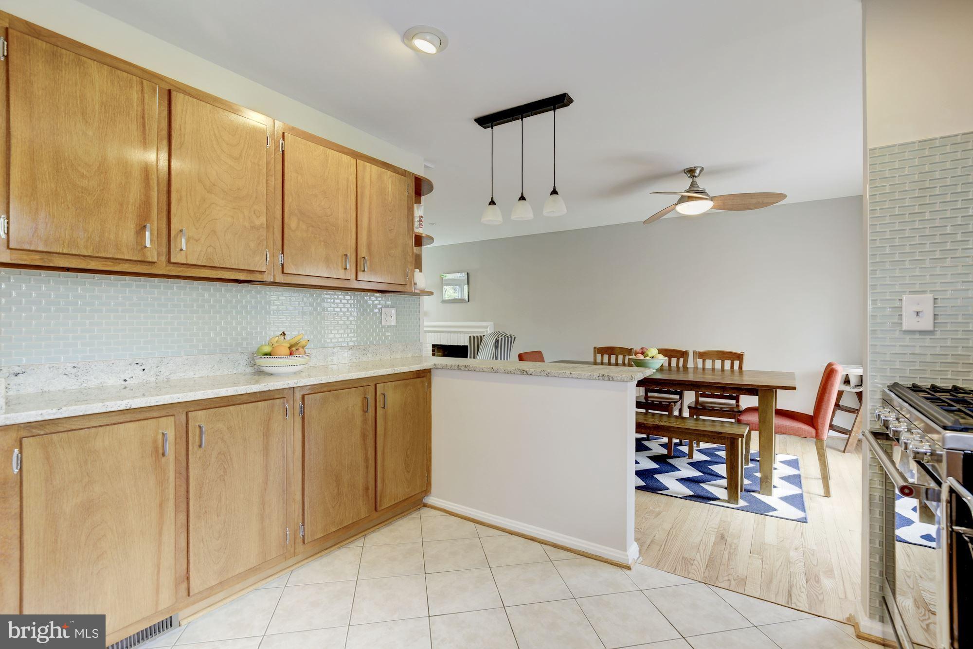 5802 Greentree Road Bethesda, MD 20817 - Photo 10 of 29 Lots of counter space