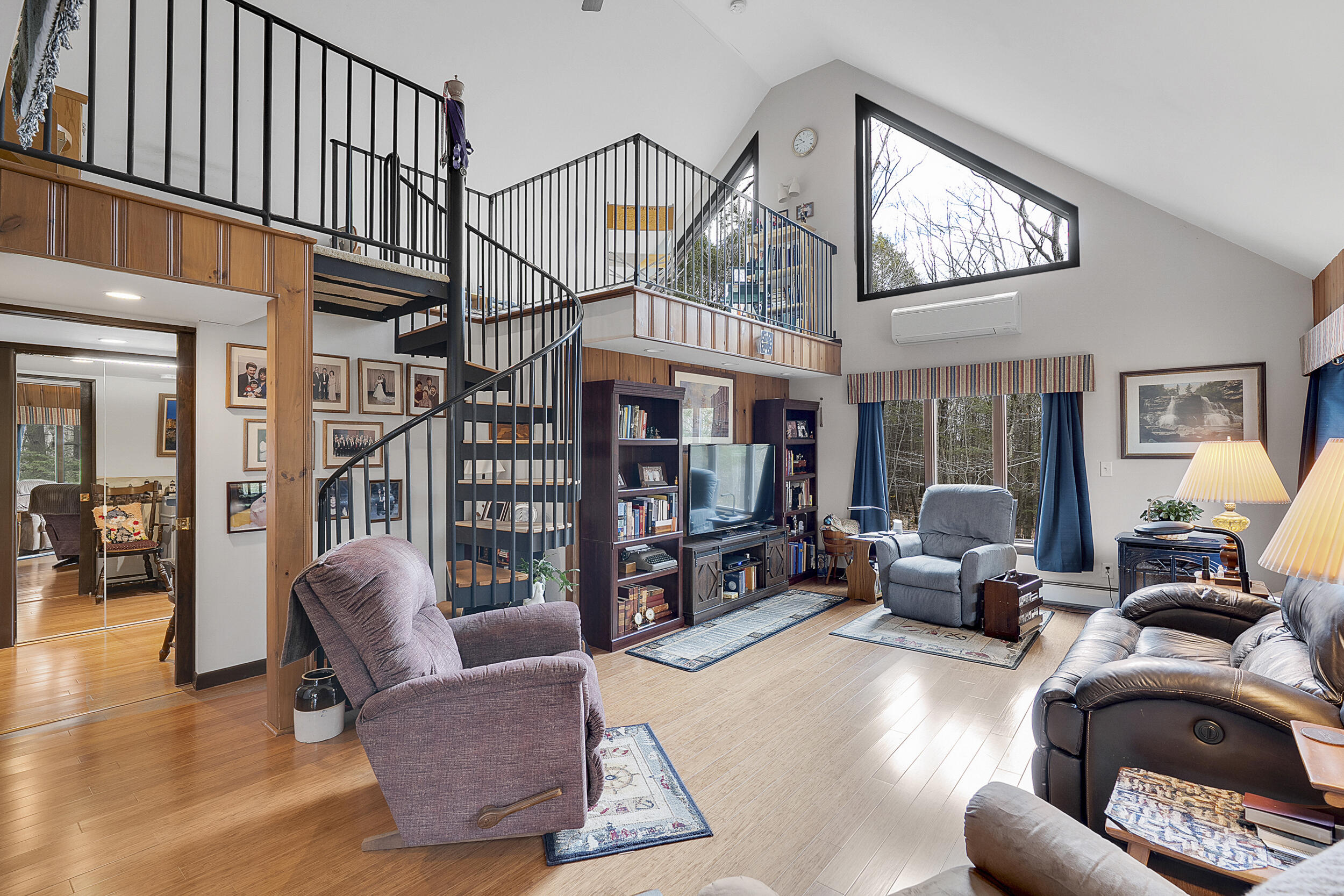 417 Middle Road Falmouth, ME 04105 - Photo 22 of 76 39_417middle-52