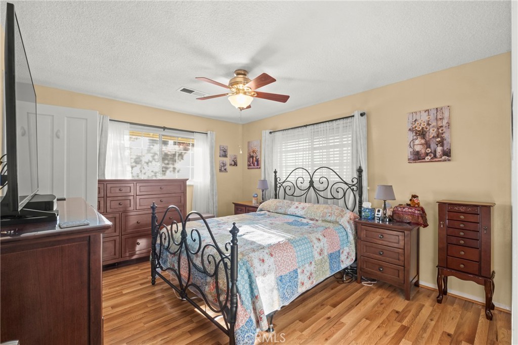 705 Elm Street Tehachapi, CA 93561 - Photo 13 of 26