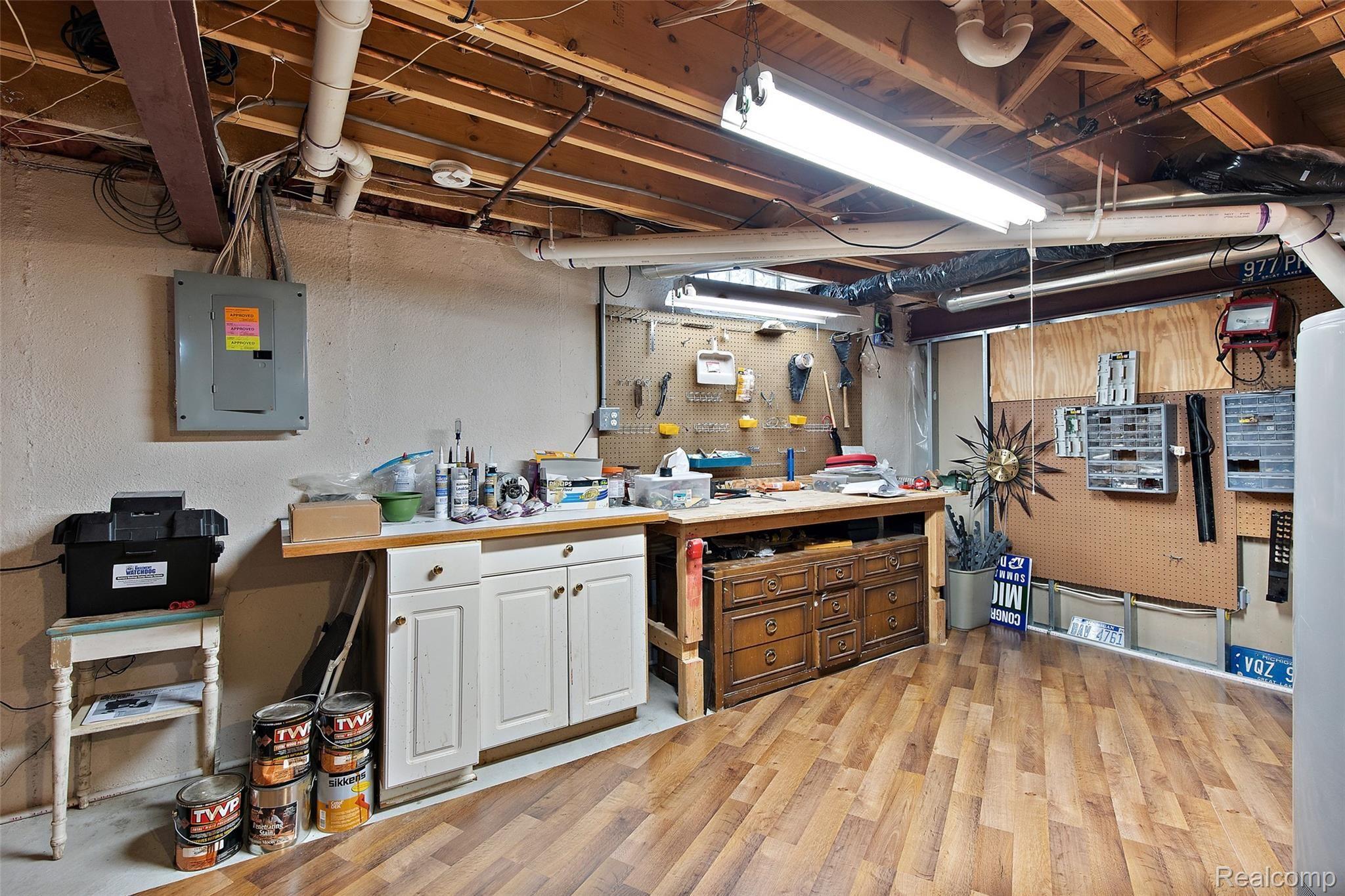 49869 Riverside Drive Macomb, MI 48044 - Photo 57 of 58 49869 Riverside Dr-39.jpg