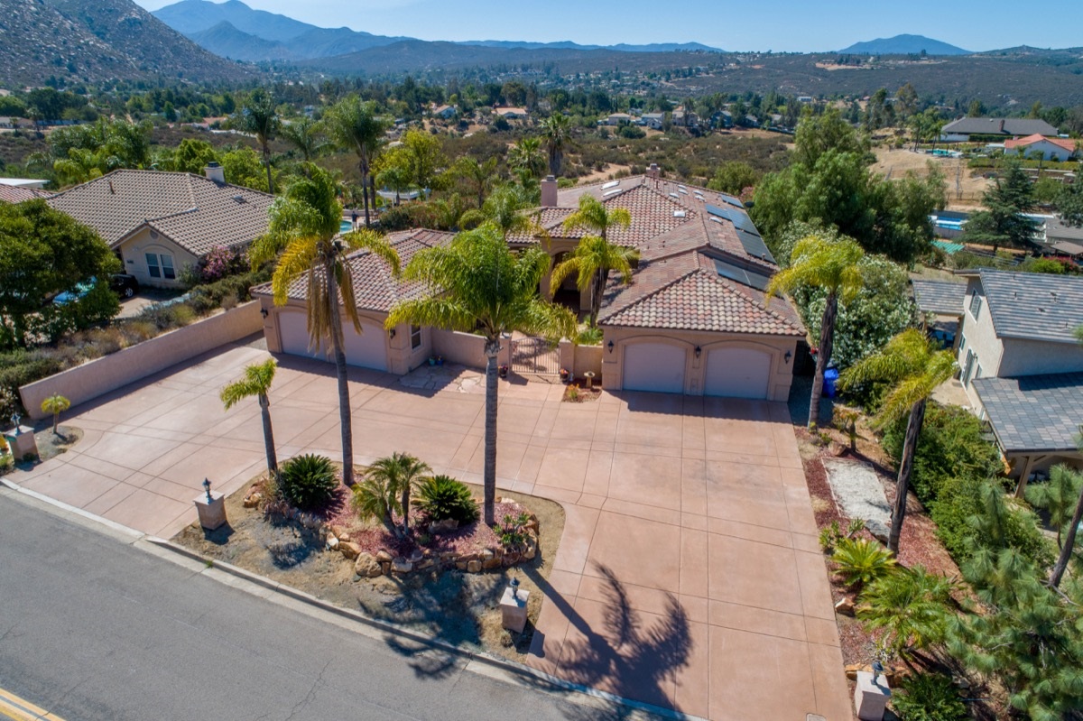 16425 Wikiup Road Ramona, CA 92065 - Photo 2 of 25 Gallery Image 2