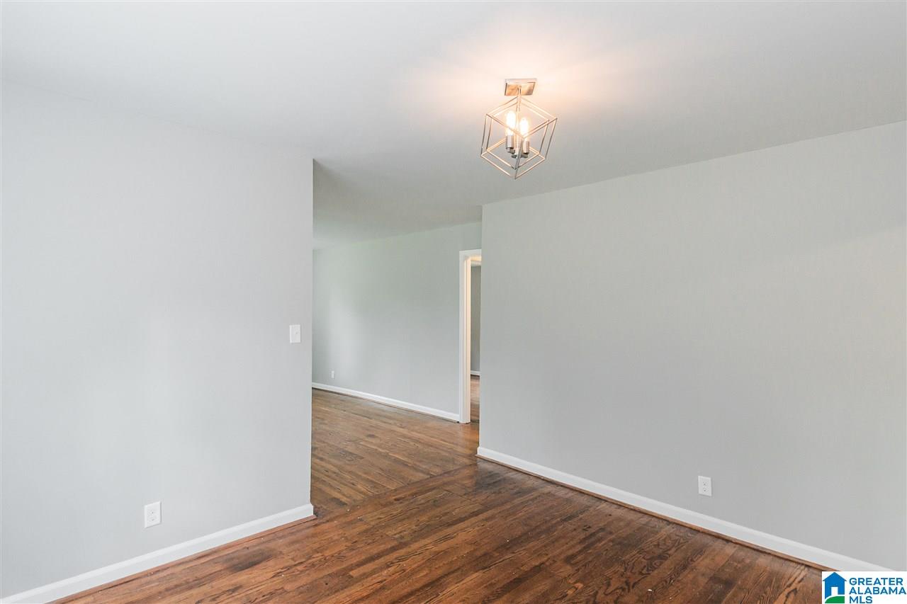 917 77th Street South Birmingham, AL 35206 - Photo 11 of 34