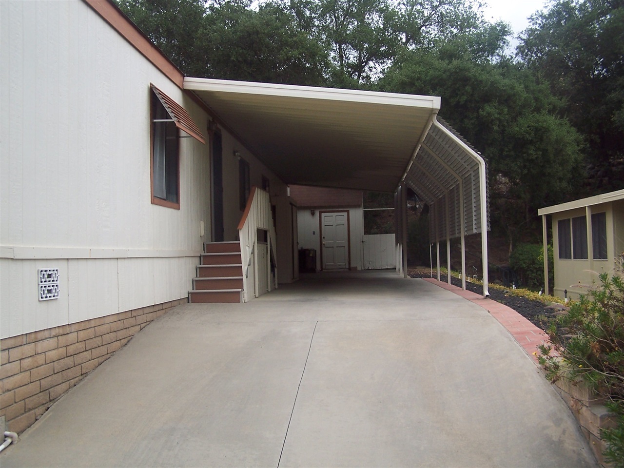 4747 Oak Crest Road, Unit 86 Fallbrook, CA 92028 - Photo 5 of 13 Gallery Image 5