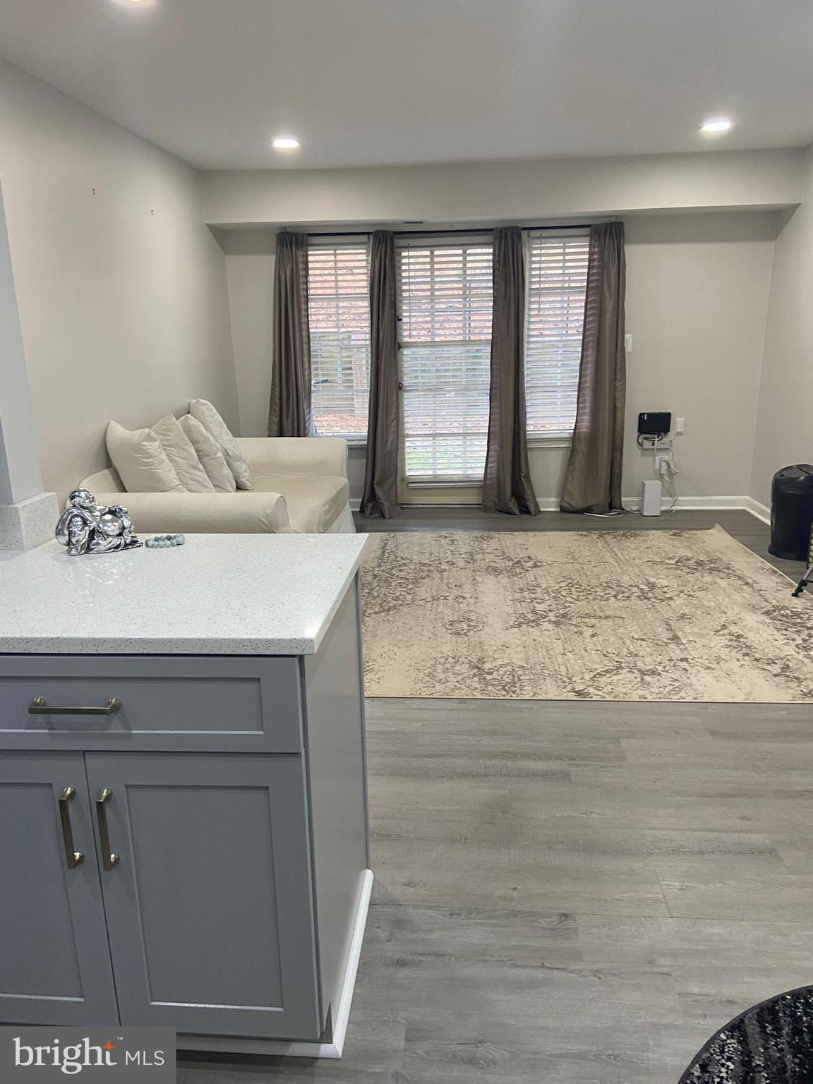 5900 K Surrey Hill Place, Unit 697 Springfield, VA 22152 - Photo 2 of 32