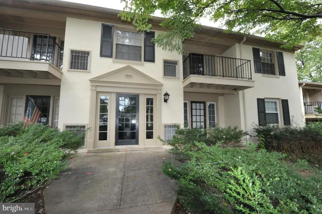 $1,750 | 5900 K Surrey Hill Place, Unit 697, Springfield, VA 22152