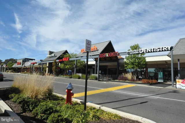 $1,800 | 5900 K Surrey Hill Place, Unit 697, Springfield, VA 22152