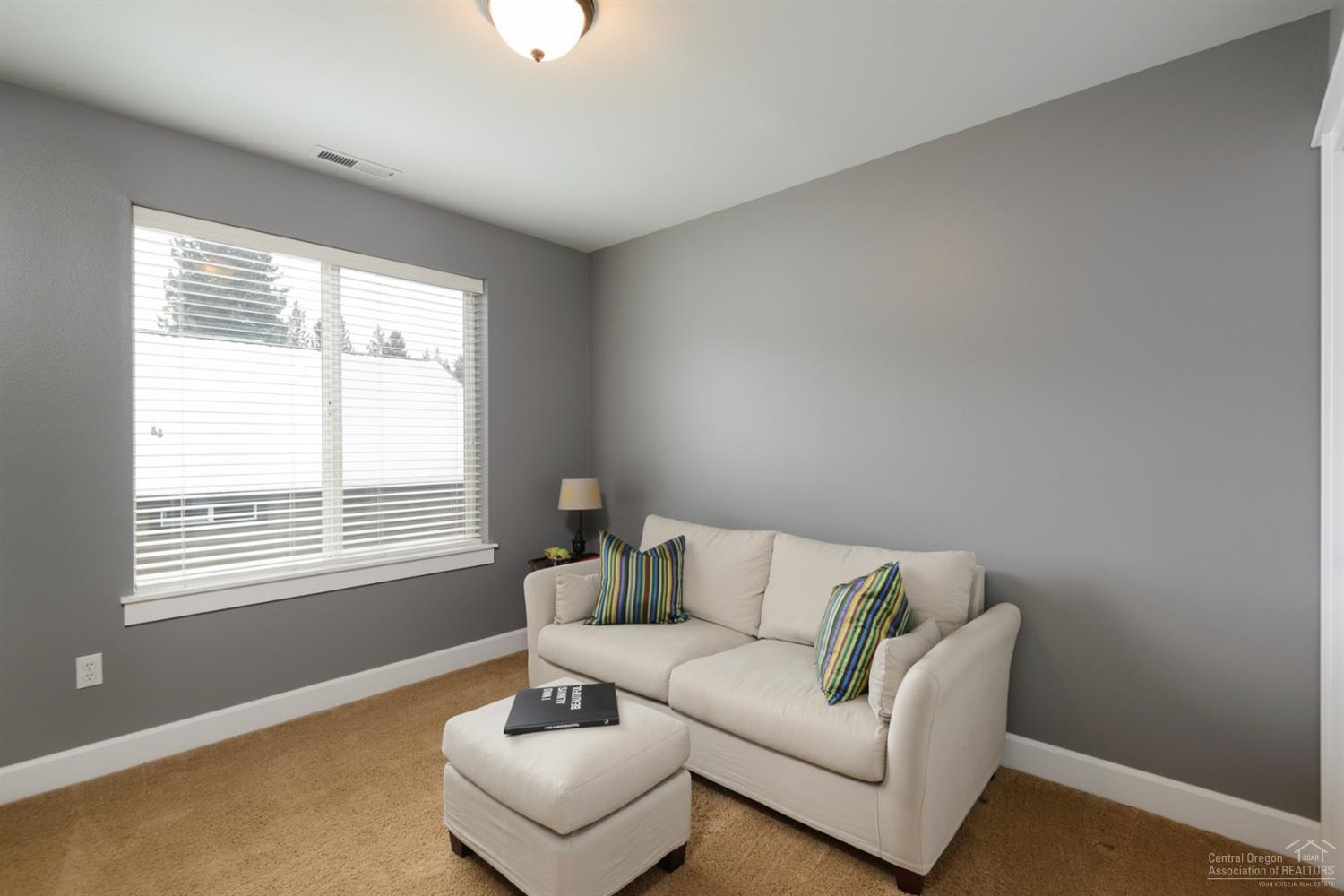 61430 Davis Lake Loop Bend, OR 97702 - Photo 20 of 25 Additional Photo