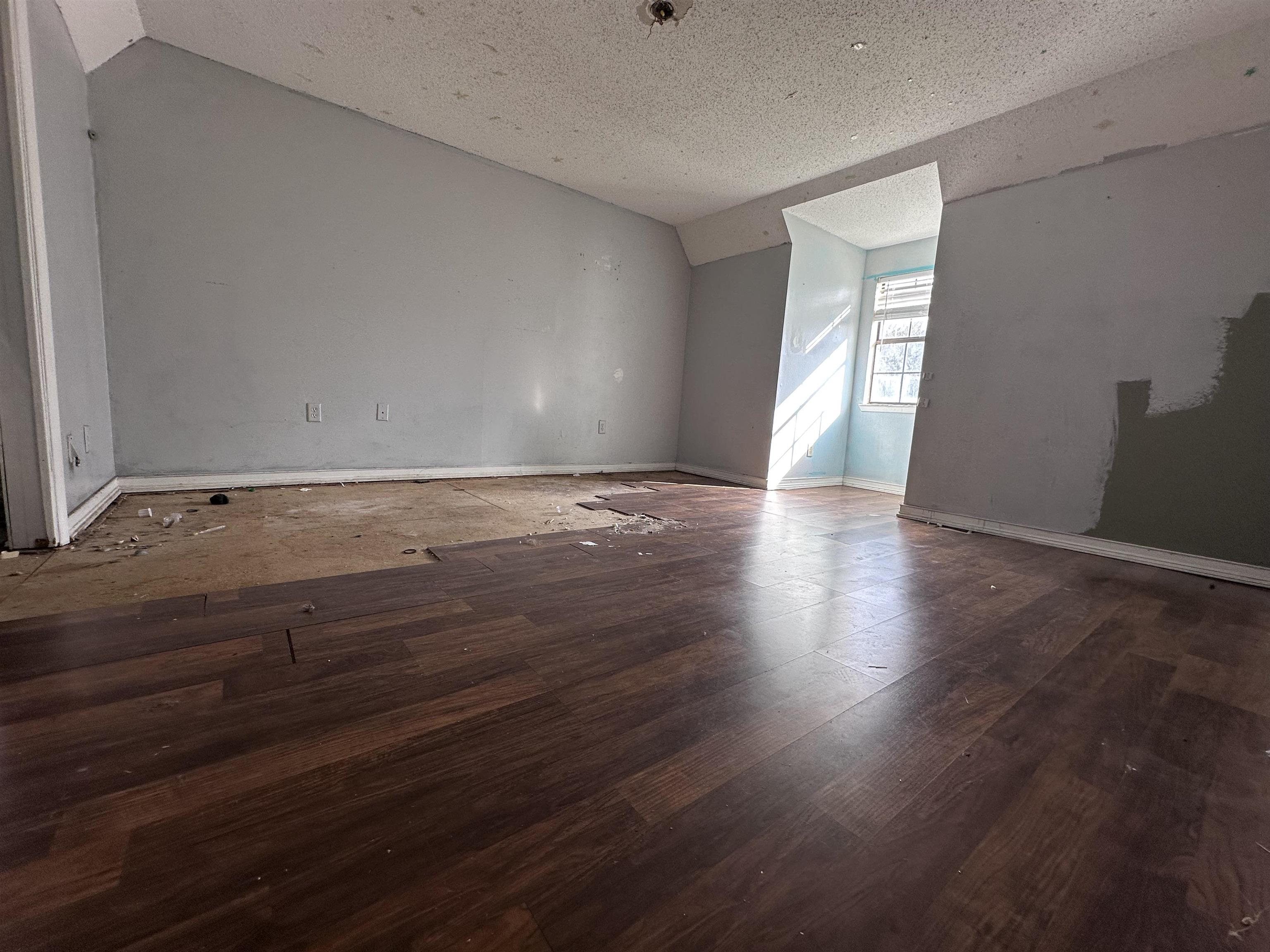 621 East Walker Avenue Foley, AL 36535 - Photo 6 of 8