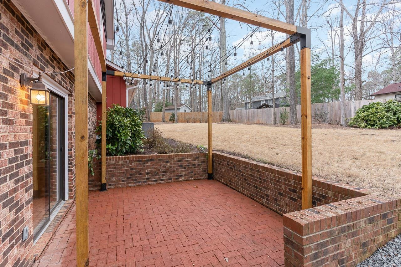 6405 Shadow Court Raleigh, NC 27613 - Photo 6 of 25 Patio/Deck