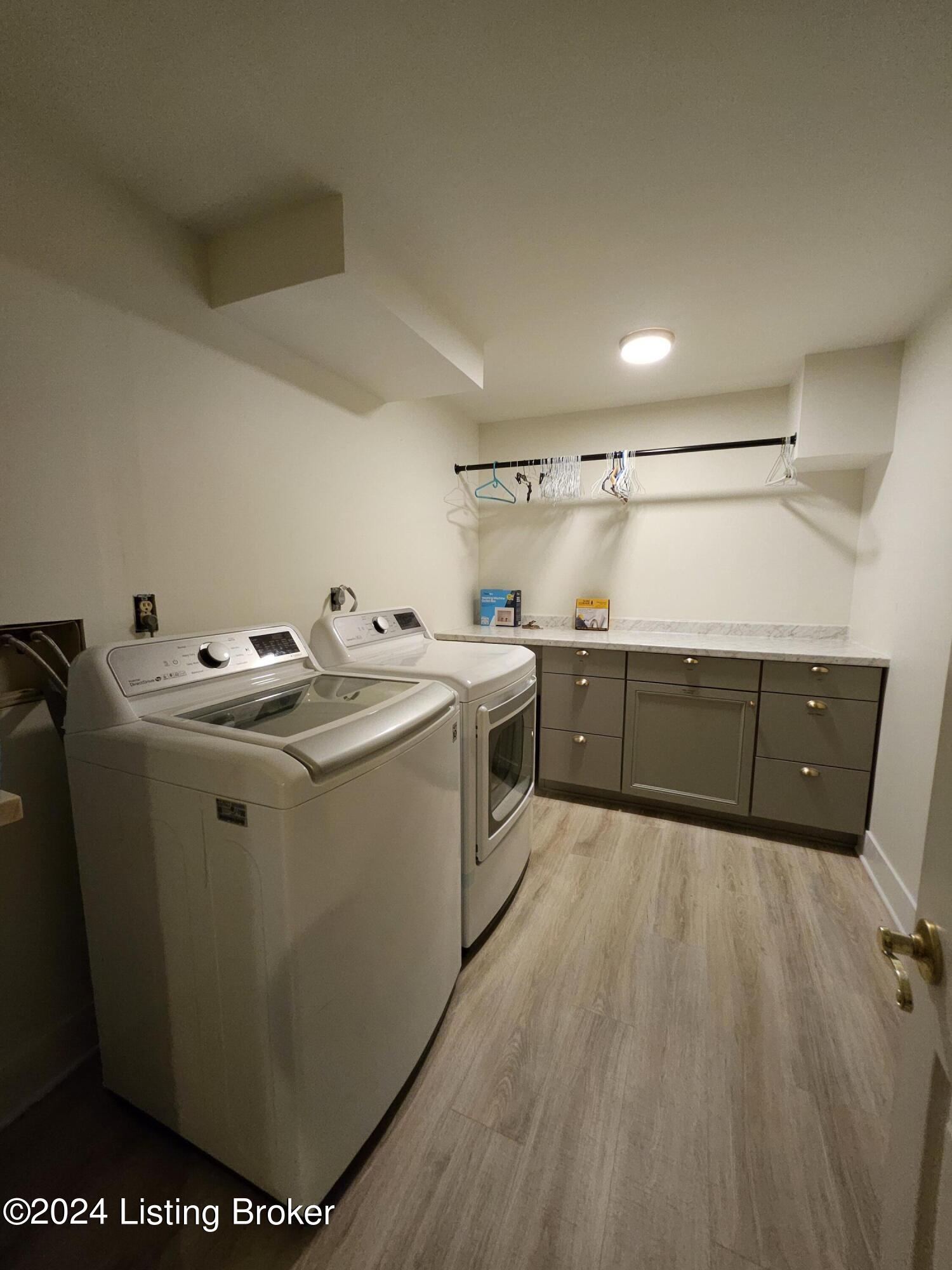 5006 Fox Run Road Buckner, KY 40010 - Photo 34 of 68 Laundry w/ Cabinetry