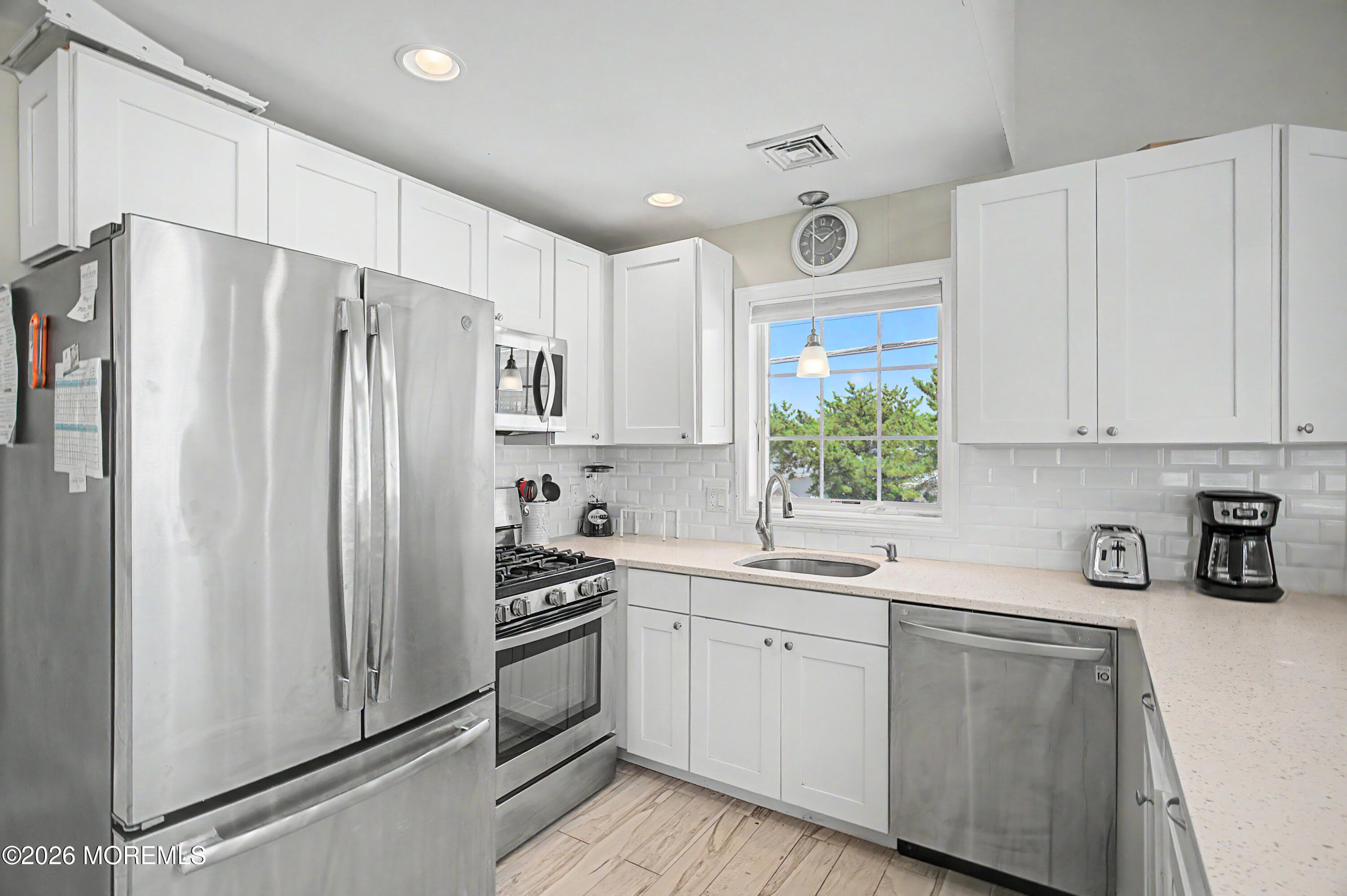 3181 Ocean Road Lavallette, NJ 08735 - Photo 17 of 54 3181 Ocean (12)