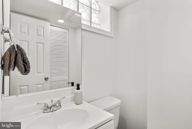 $420,000 | 5527 Duchaine Drive, Lanham, MD 20706