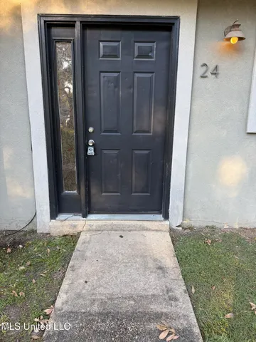 $1,050 | 1625 Martin Bluff Road, Unit 24, Gautier, MS 39553