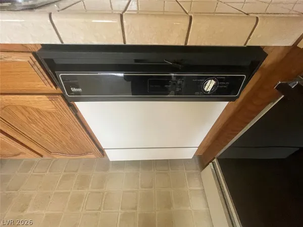 $1,050 | 4181 Gannet Circle, Unit 241, Las Vegas, NV 89103