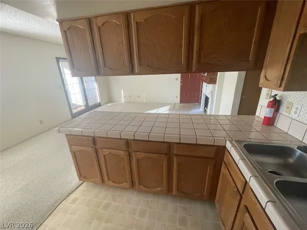 $1,050 | 4181 Gannet Circle, Unit 241, Las Vegas, NV 89103
