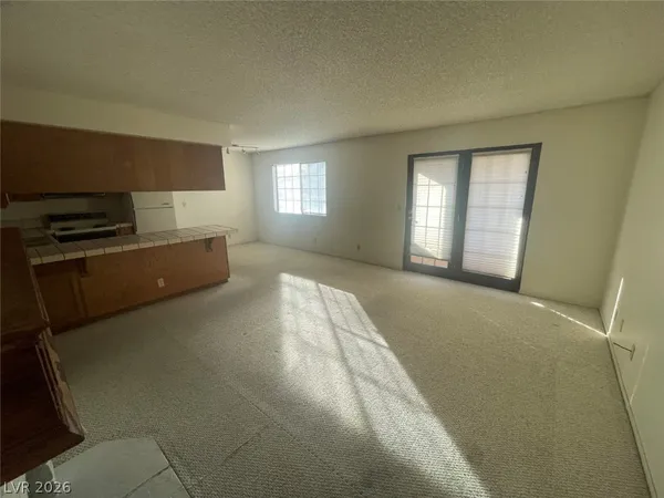 $1,050 | 4181 Gannet Circle, Unit 241, Las Vegas, NV 89103