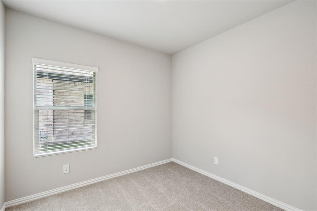 1608 Arches Road Anna, TX 75409 - Photo 21 of 23 Photo is not of the actual home, but is an inspirational photo of builder’s model home and may depict options, furnishings, and/or decorator features that are not included.