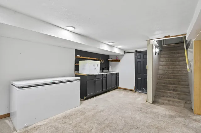 $400,000 | 242 Annapolis Street West, West St. Paul, MN 55118