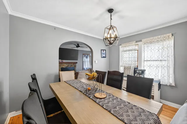 $400,000 | 242 Annapolis Street West, West St. Paul, MN 55118