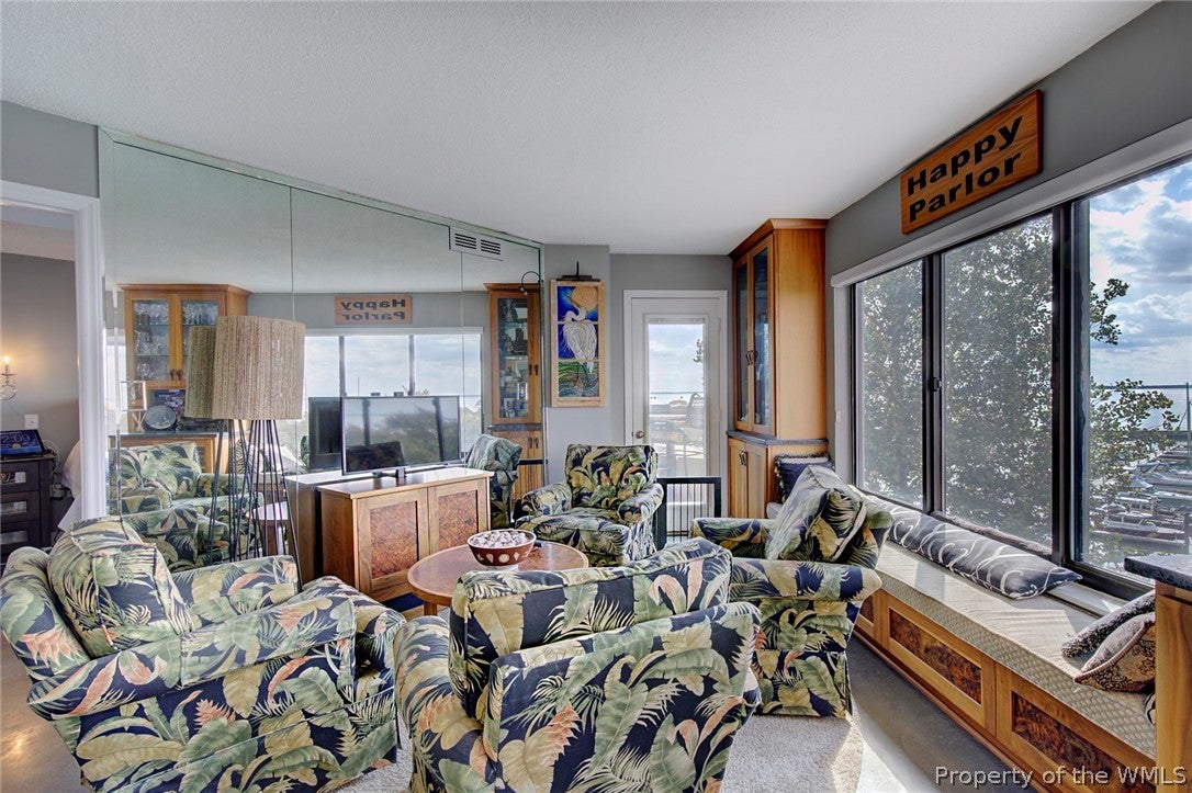 7501 River Road, Unit 2D Newport News, VA 23607 - Photo 6 of 27 Gallery Image 6