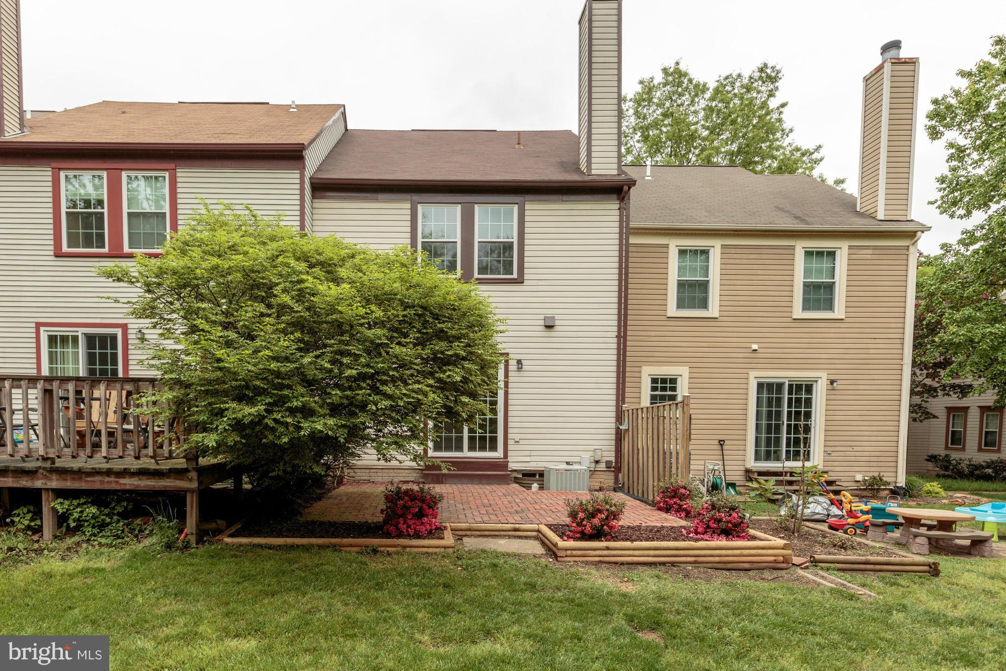 11923 Sentinel Point Court Reston, VA 20191 - Photo 27 of 30 Rear View of Home