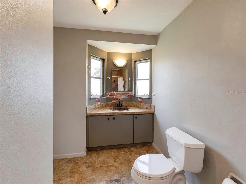 356 Peppertree Road Venice, FL 34293 - Photo 37 of 58