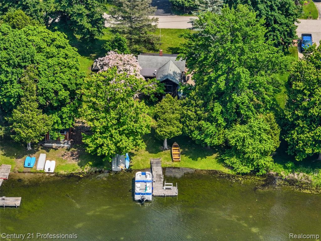 9233 Evee Road Clarkston, MI 48348 - Photo 21 of 27