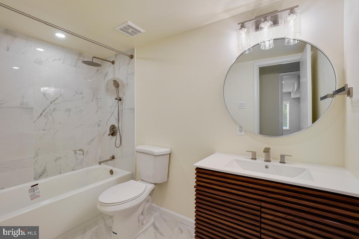 5017 7th Road South, Unit 301 Arlington, VA 22204 - Photo 20 of 30