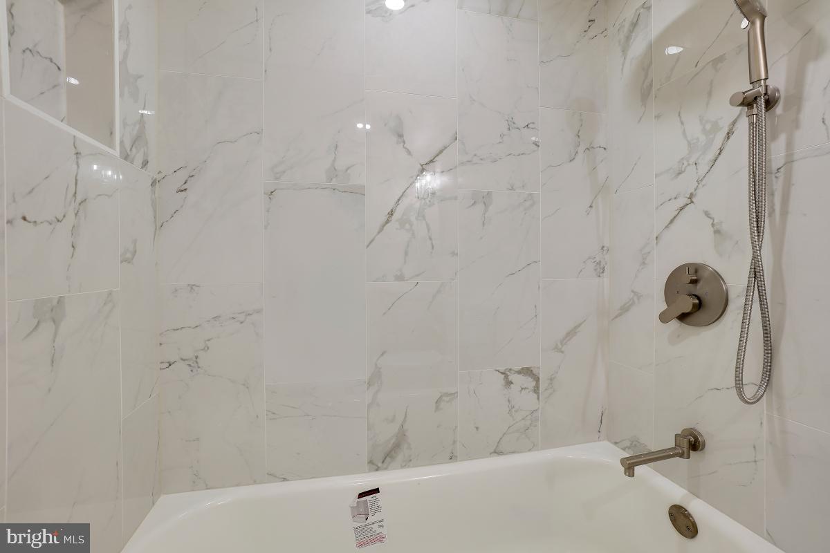 5017 7th Road South, Unit 301 Arlington, VA 22204 - Photo 21 of 30