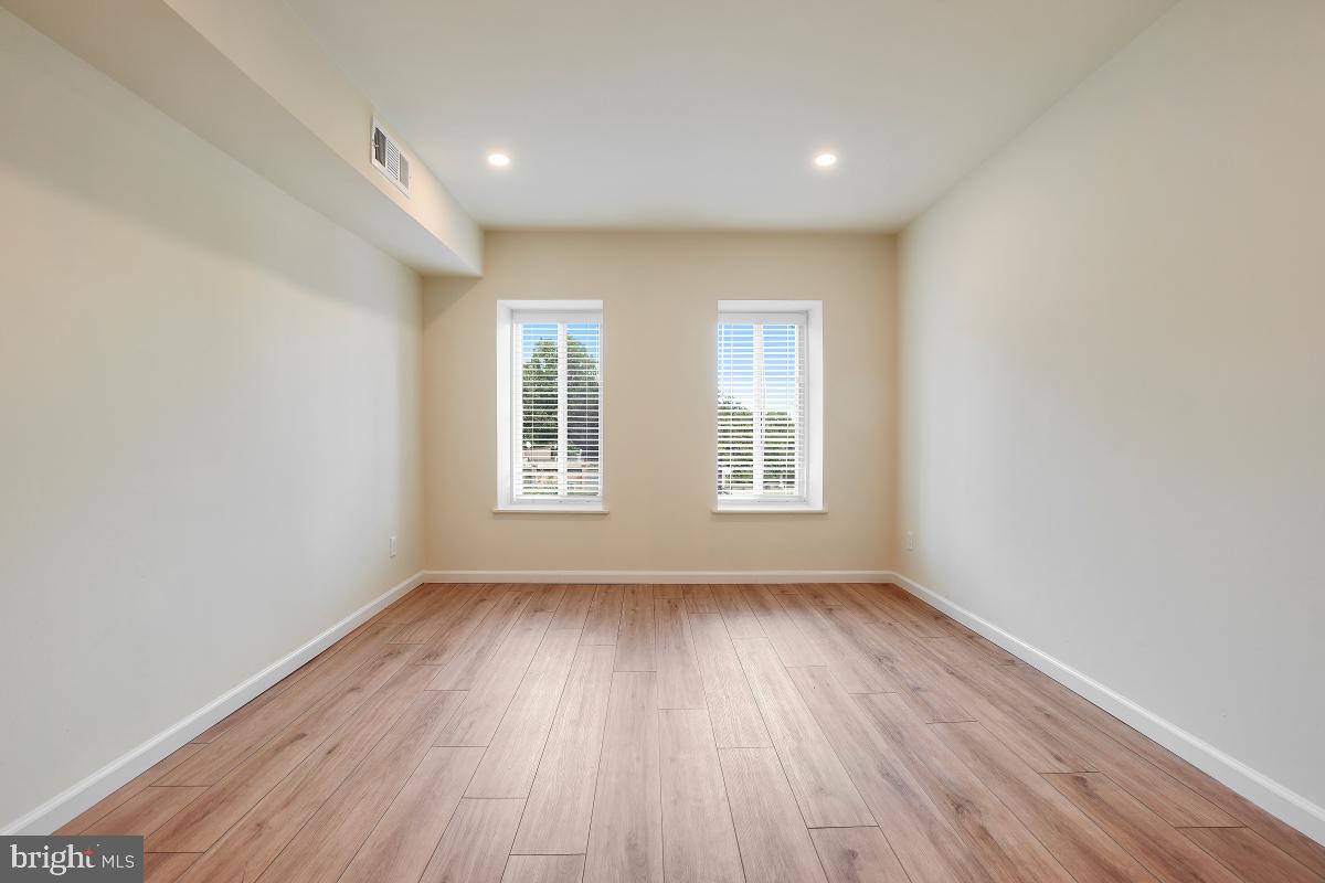 5017 7th Road South, Unit 301 Arlington, VA 22204 - Photo 22 of 30