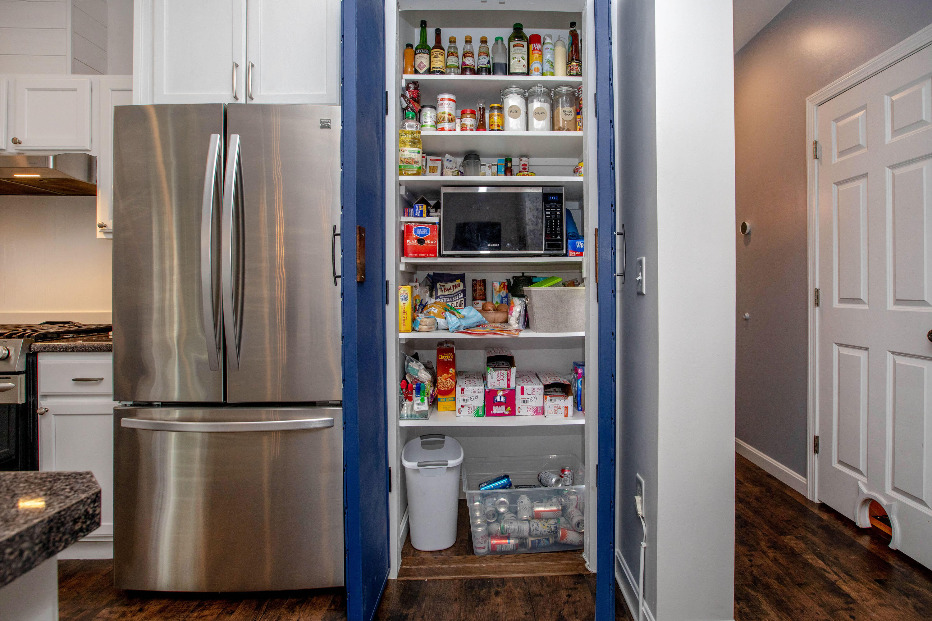79 Collinsbrook Road Brunswick, ME 04011 - Photo 12 of 55 Kitchen/pantry