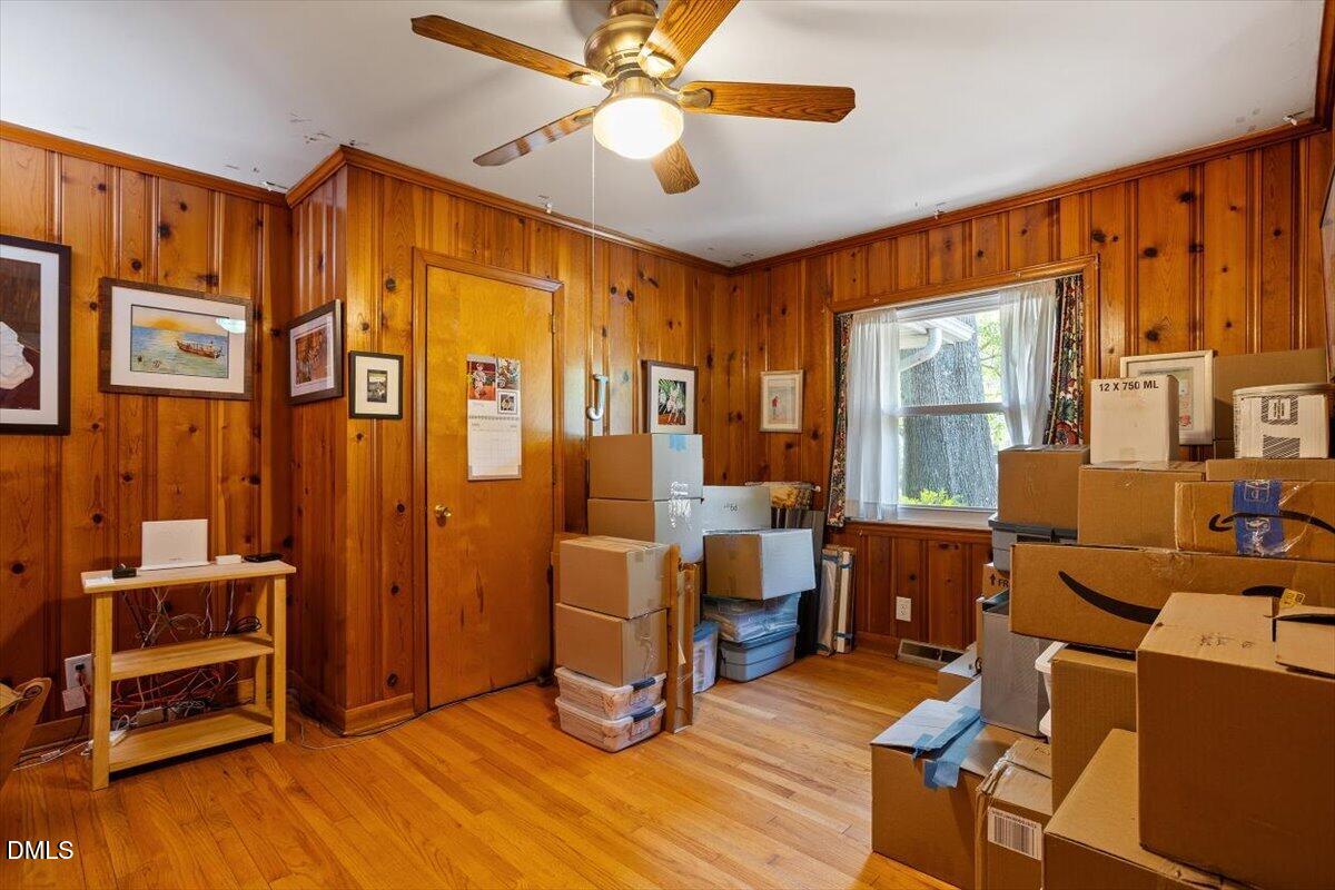 3107 Dixon Road Durham, NC 27707 - Photo 18 of 35 a view of a livingroom with workspace and a window