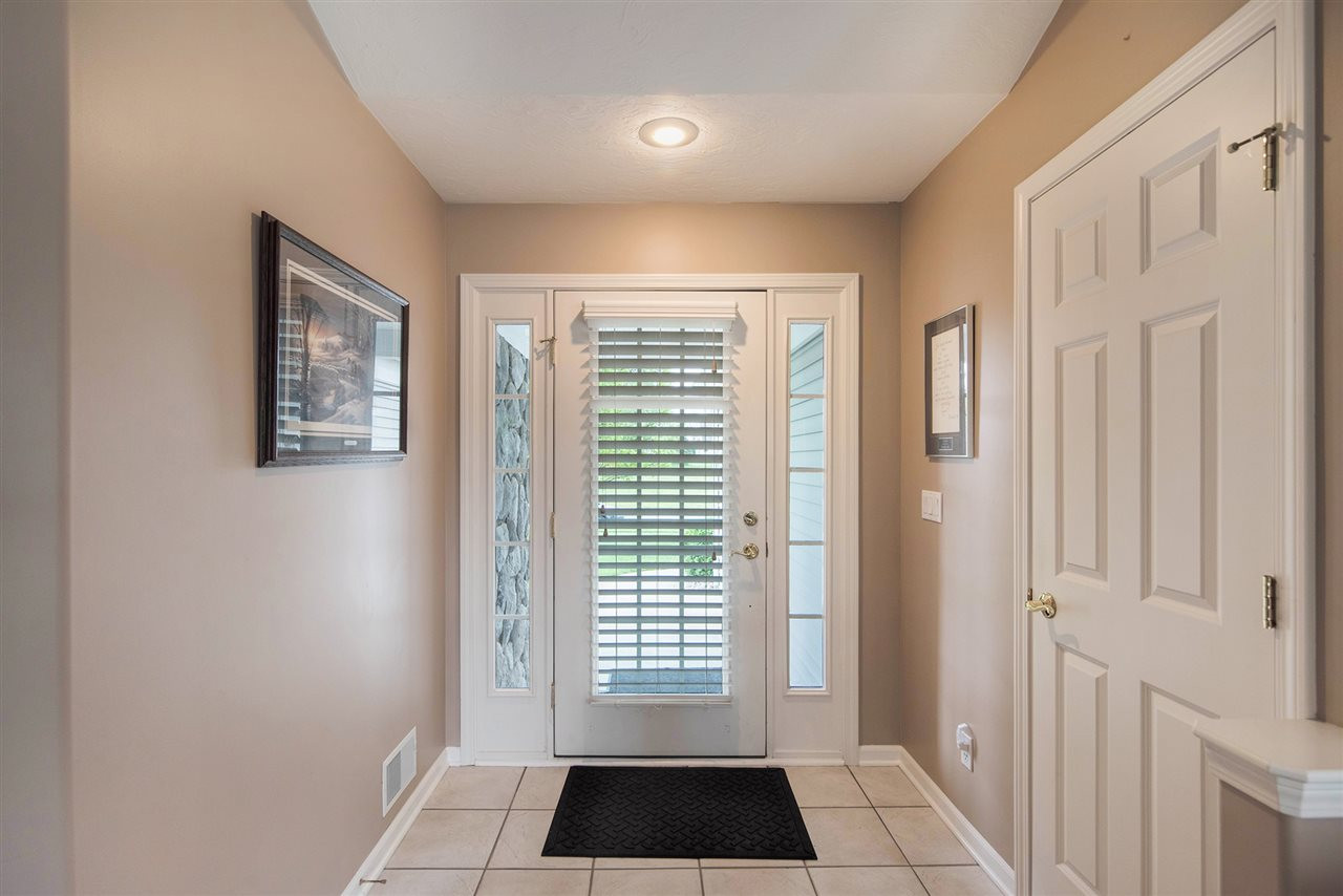 36 Dickens Street, Unit 14 Spring Arbor, MI 49283 - Photo 8 of 39 Photo 8