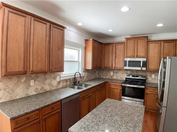 $420,000 | 225 Lily Cove Drive, Loganville, GA 30052