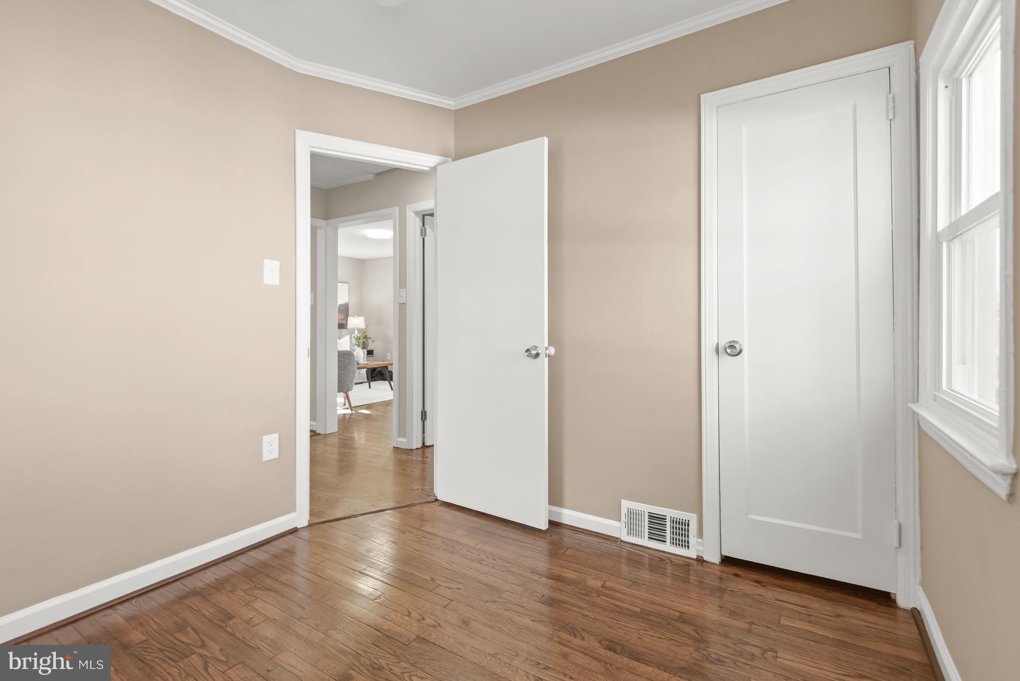 11813 Goodloe Road Silver Spring, MD 20906 - Photo 16 of 34 Bedroom | Hardwood Floors