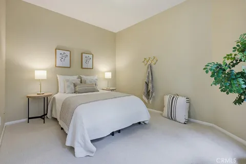 $1,295,500 | 40 Bolinas, Unit 5, Irvine, CA 92602