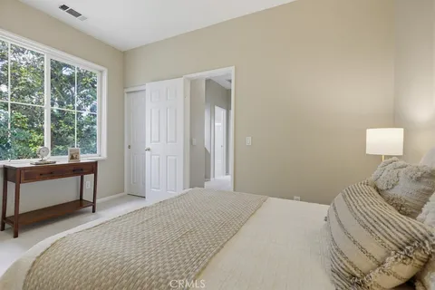 $1,295,500 | 40 Bolinas, Unit 5, Irvine, CA 92602