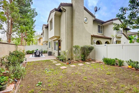 $1,295,500 | 40 Bolinas, Unit 5, Irvine, CA 92602