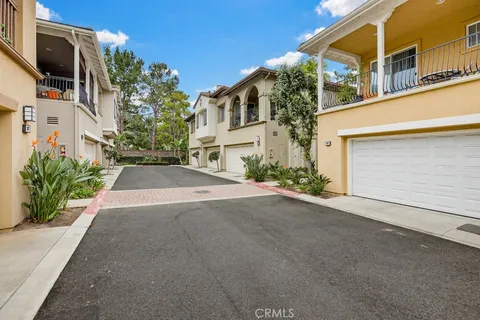 $1,295,500 | 40 Bolinas, Unit 5, Irvine, CA 92602