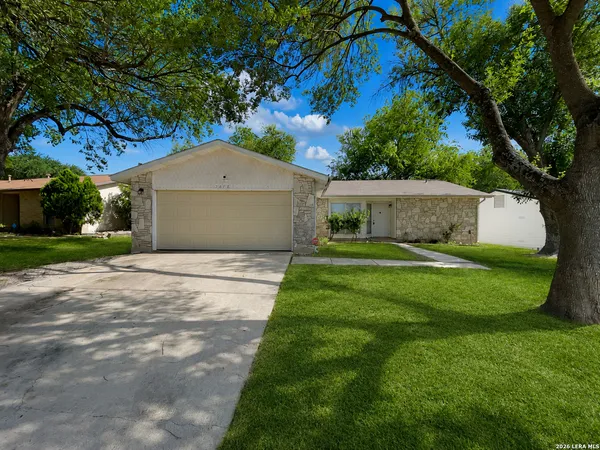 $1,495 | 7678 Tarrasa, San Antonio, TX 78239