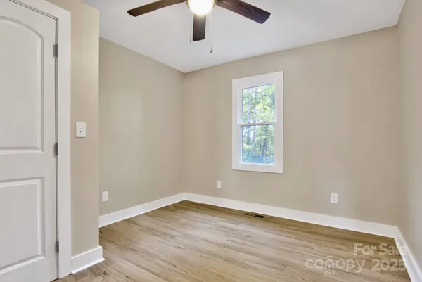 $232,000 | 434 East Salisbury Street, Denton, NC 27239
