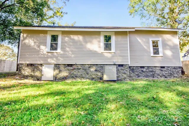 a view of a yard with a trees