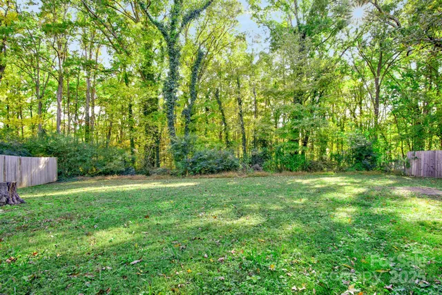 $239,900 | 434 East Salisbury Street, Denton, NC 27239