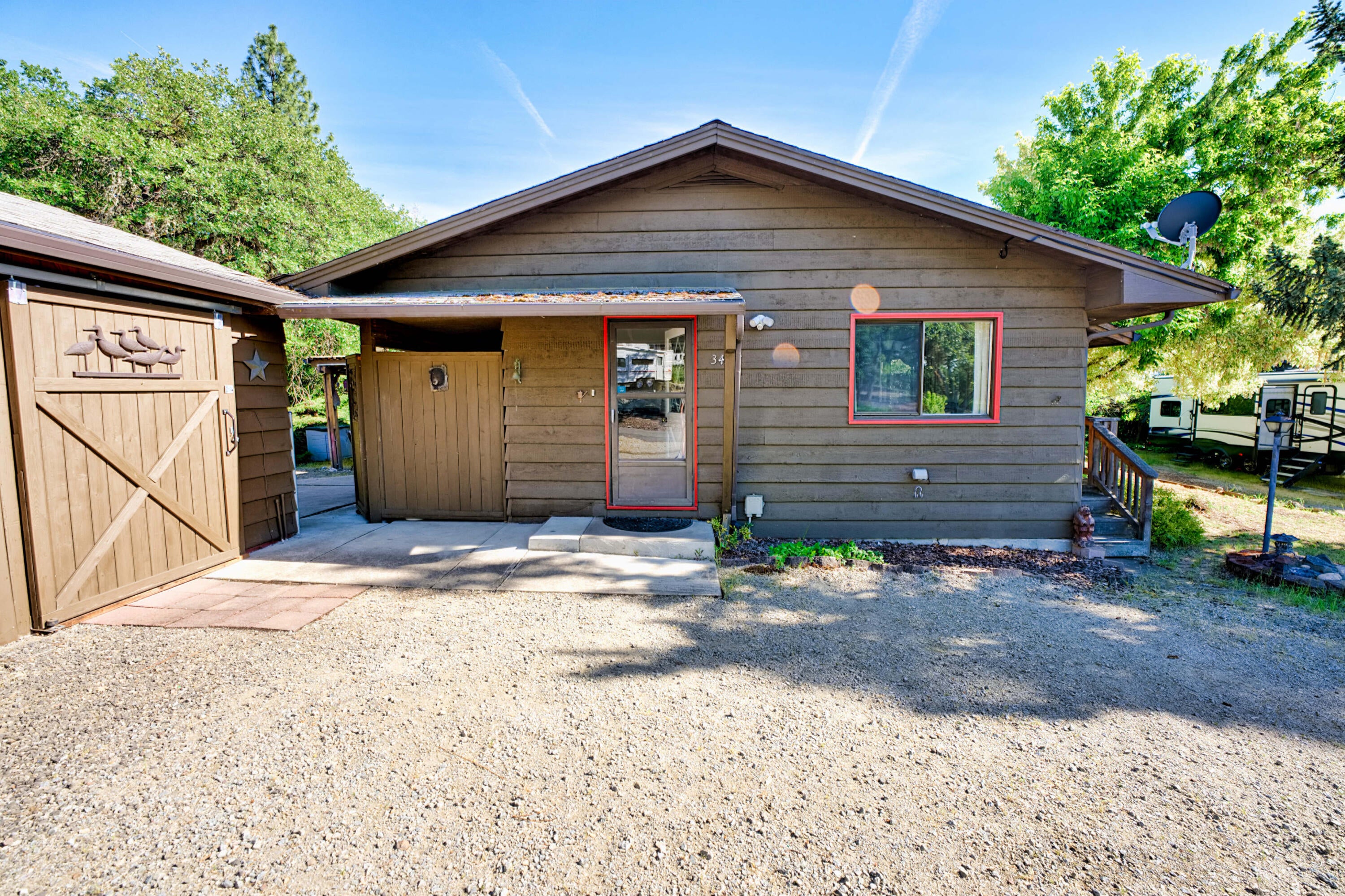 3488 North Foothill Road Medford, OR 97504 - Photo 34 of 47 Side 2