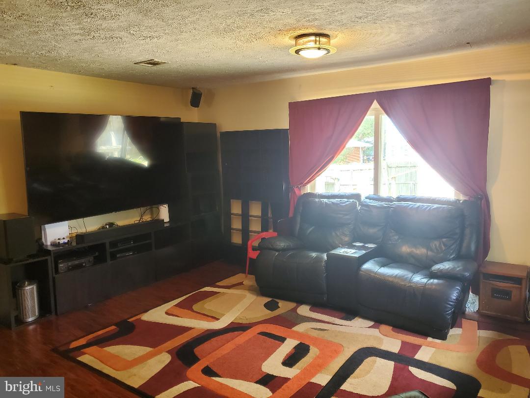 4115 Colie Drive Silver Spring, MD 20906 - Photo 11 of 32 Family Room