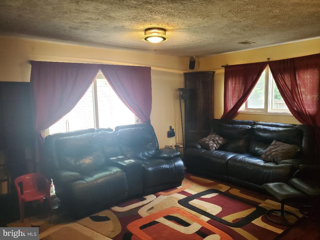 4115 Colie Drive Silver Spring, MD 20906 - Photo 12 of 32 Family Room View