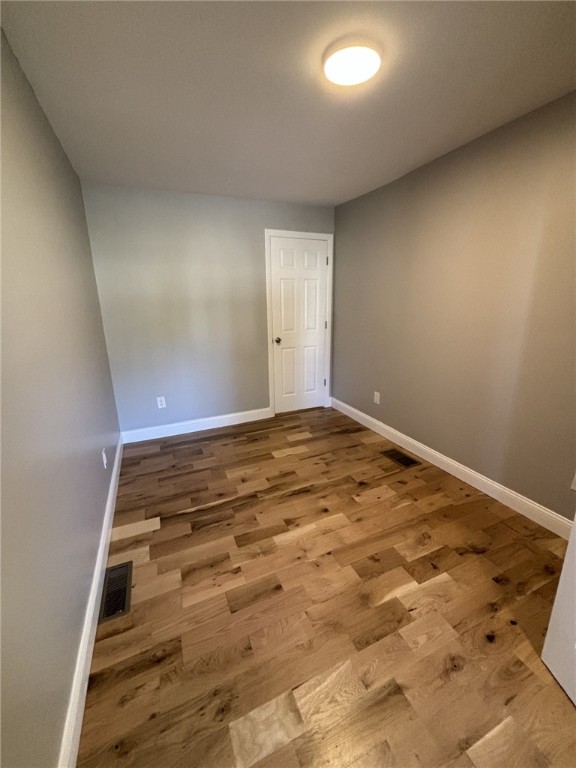 865 West Shore Road Warwick, RI 02889 - Photo 20 of 27