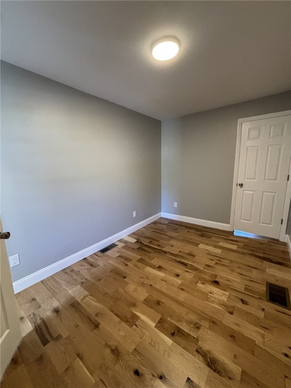 865 West Shore Road Warwick, RI 02889 - Photo 21 of 27