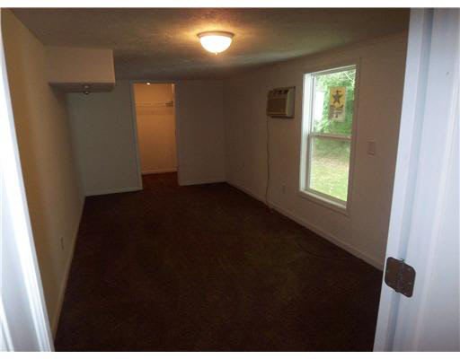 57503 Oakside Road Mishawaka, IN 46544 - Photo 4 of 11 Gallery Image 4