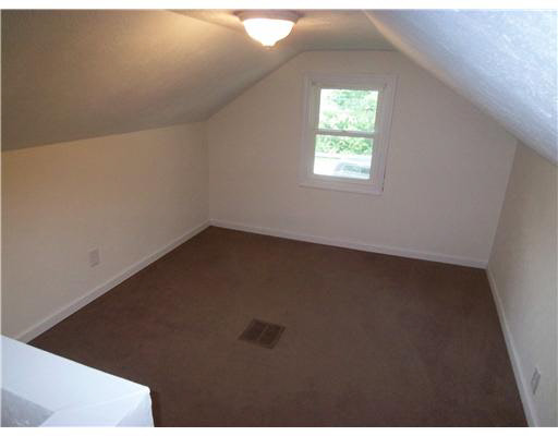57503 Oakside Road Mishawaka, IN 46544 - Photo 8 of 11 Gallery Image 8